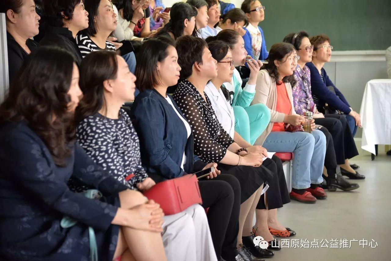 2017.05太原卫校职业教育活动周-原始点健康疗法现场体验